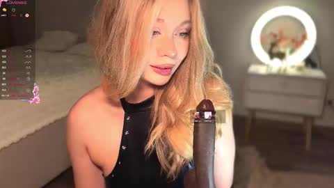 Dia online show from March 12, 2026, 10:16 pm