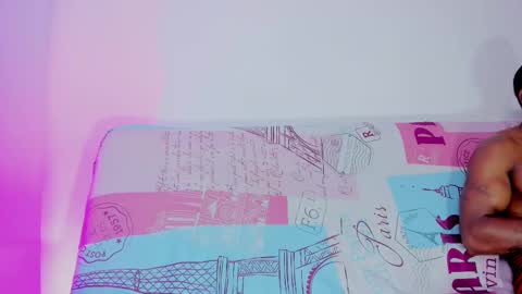 Snapshot of deliciouscocoa chatting on February 14, 2025, 11:09 pm Jean paul and Salome online show from February 14, 2025, 11:09 pm