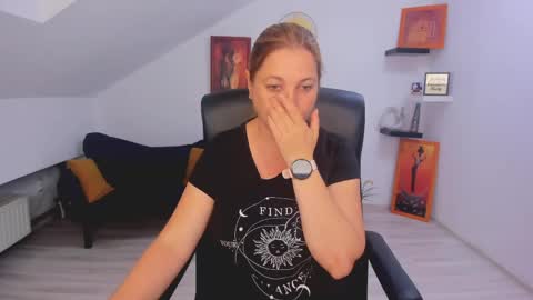 DeliciousLolly online show from May 25, 2026, 3:12 am