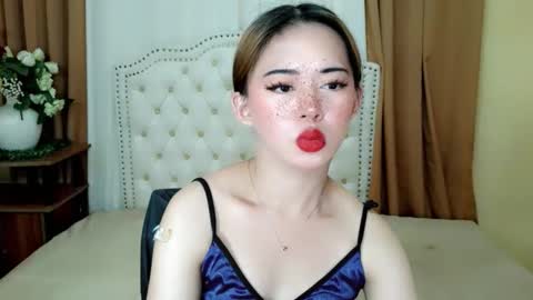 Snapshot of deliciously_sophie chatting on April 30, 2026, 7:36 am Sophie online show from April 30, 2026, 7:36 am