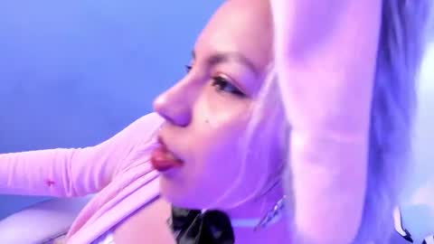 della online show from September 9, 2025, 2:16 pm