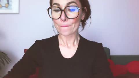 delilah_sweet online show from March 26, 2026, 2:11 pm