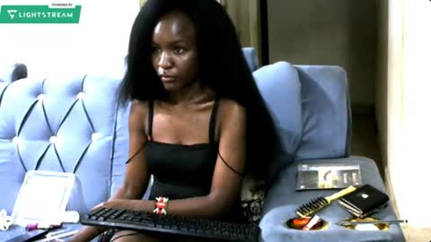 Ginger online show from June 17, 2026, 2:03 am