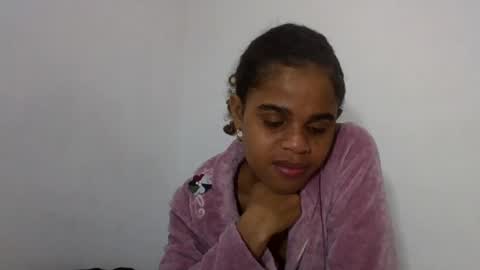 delphine online show from June 23, 2026, 5:00 pm