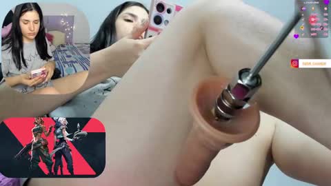 Snapshot of demi_chan chatting on October 6, 2025, 7:50 am demiii online show from October 6, 2025, 7:50 am