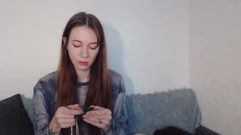 Snapshot of demiamour chatting on October 30, 2025, 5:53 am Demi. not your babybabebb and other shit online show from October 30, 2025, 5:53 am