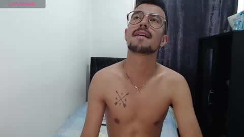 demian_val_4 online show from March 4, 2025, 4:09 pm