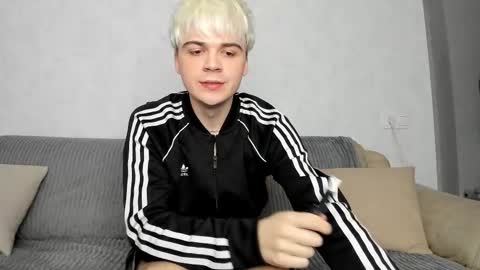 Demian  PVT OPEN online show from March 18, 2026, 8:39 am