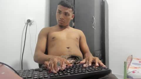 Snapshot of demol_latin chatting on December 27, 2024, 4:47 am MASTER DAV online show from December 27, 2024, 4:47 am