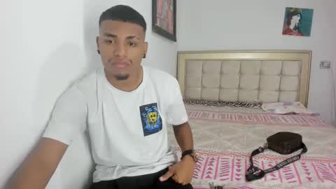 Snapshot of demol_latin chatting on January 18, 2025, 4:37 am MASTER DAV online show from January 18, 2025, 4:37 am