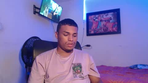 Snapshot of demol_latin chatting on October 3, 2025, 7:11 pm MASTER DAV online show from October 3, 2025, 7:11 pm