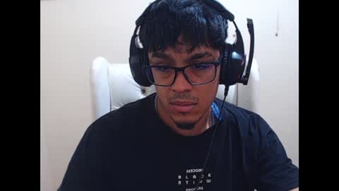 Demon online show from January 17, 2025, 6:12 pm