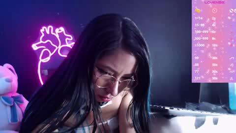 Snapshot of demyanderson_ chatting on December 22, 2024, 7:00 am Demy online show from December 22, 2024, 7:00 am