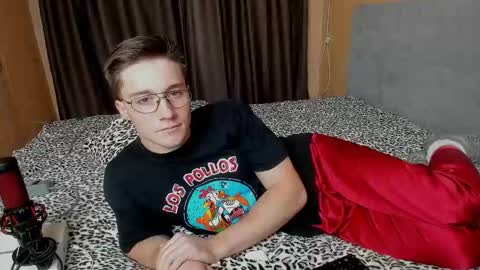 Deni online show from October 25, 2025, 6:46 pm