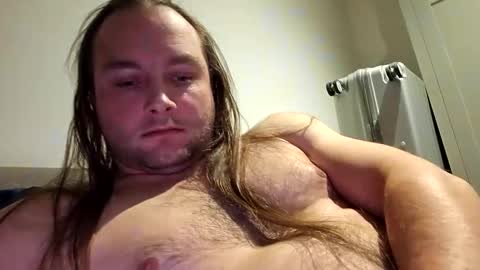 dennis210586 online show from February 1, 2025, 2:05 am