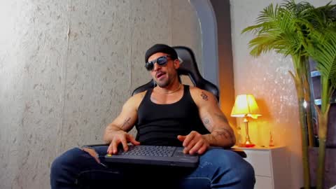 dennis_cox_ online show from February 2, 2025, 4:15 am