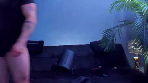 Snapshot of dennis_cox_ chatting on July 9, 2026, 1:37 pm dennis_cox_ online show from July 9, 2026, 1:37 pm