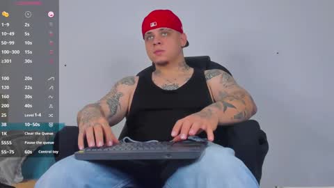 dennis munera online show from September 28, 2025, 12:54 pm