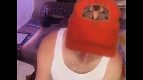 Snapshot of denveversbb chatting on December 19, 2025, 8:32 am denveversbb online show from December 19, 2025, 8:32 am