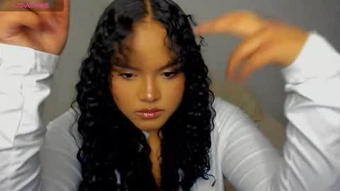 Dephne online show from January 11, 2026, 4:39 am