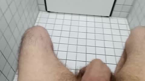 der_wanderer12 online show from February 5, 2026, 7:57 am