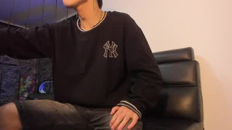 Dereck Boy online show from March 30, 2026, 4:13 am