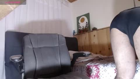 Dereck Mills3 online show from February 8, 2026, 2:37 am