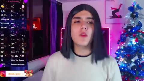 Derek independent online show from December 27, 2024, 11:10 pm