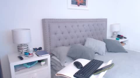 Derek online show from March 2, 2026, 2:02 pm