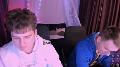 Snapshot of derek_hawk_ chatting on December 20, 2025, 8:05 pm derek_hawk_ online show from December 20, 2025, 8:05 pm