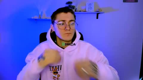 Snapshot of derek_hawk_ chatting on February 5, 2026, 9:47 am derek_hawk_ online show from February 5, 2026, 9:47 am