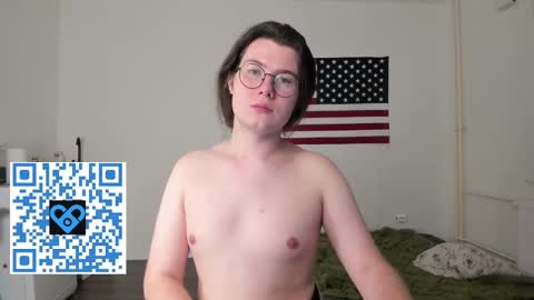 Derek online show from October 17, 2025, 12:25 am