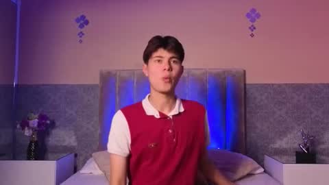 derek_sinn online show from February 19, 2026, 8:16 pm