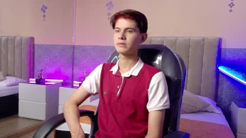 derek_sinn online show from April 3, 2026, 7:45 pm