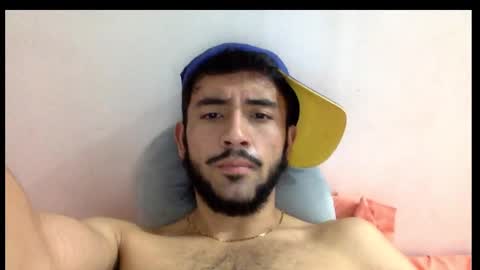 Snapshot of derek_smiith chatting on January 15, 2025, 11:32 am Derek smiith online show from January 15, 2025, 11:32 am