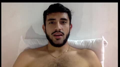 Snapshot of derek_smiith chatting on January 23, 2025, 12:35 am Derek smiith online show from January 23, 2025, 12:35 am