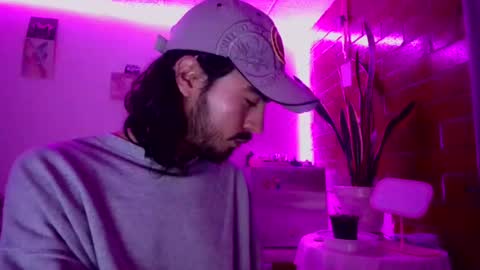 Snapshot of derek_smoke chatting on July 21, 2026, 4:04 am Derek smit online show from July 21, 2026, 4:04 am
