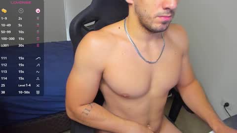 Snapshot of derekcb chatting on March 2, 2025, 12:32 pm Derekcb online show from March 2, 2025, 12:32 pm