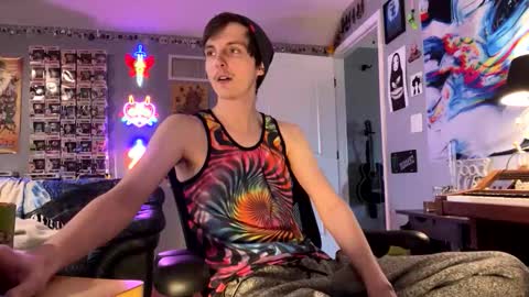 derekdings online show from December 5, 2025, 2:58 pm