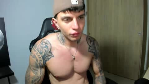 derekmuller11 online show from April 8, 2026, 11:59 pm