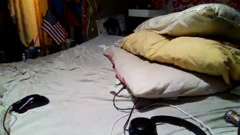 derick1961 online show from December 23, 2025, 2:20 am