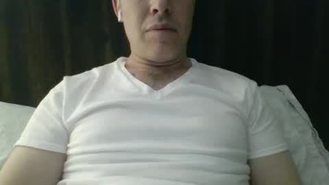 Snapshot of desanctimonious chatting on January 8, 2026, 4:37 am desanctimonious online show from January 8, 2026, 4:37 am