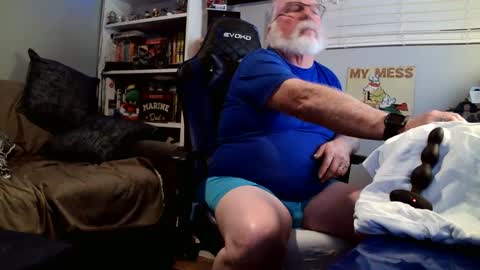 D K online show from February 11, 2025, 3:29 am