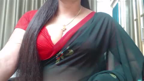 Maisa online show from December 26, 2024, 3:53 pm