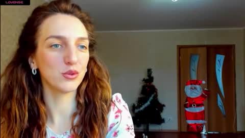 desired zoya online show from December 23, 2025, 5:49 am