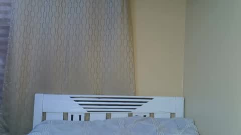 desiredahlia33 online show from February 28, 2026, 9:05 pm