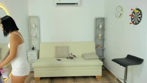 JASMINE  - DARWIN - MEGAN - JUANCA online show from May 11, 2026, 12:49 am