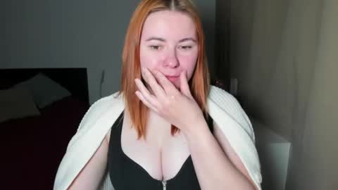 LAYLA online show from May 13, 2026, 6:22 am