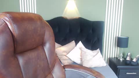 Desiring Angel online show from December 6, 2024, 4:17 pm