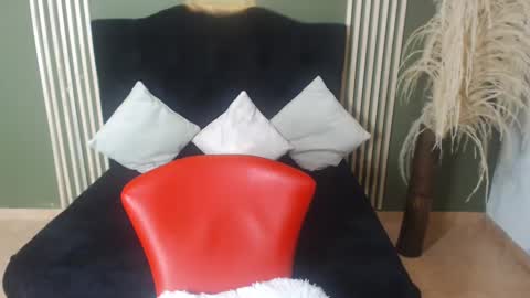 Desiring Angel online show from January 17, 2025, 3:53 pm